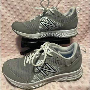 Men’s New Balance Turf Shoes (Baseball) Size 8